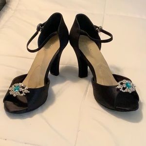 Angela Nuran- Black Wedding/Dancing Shoes- Sz.9 1/2- 3” Heels- Padded Soles